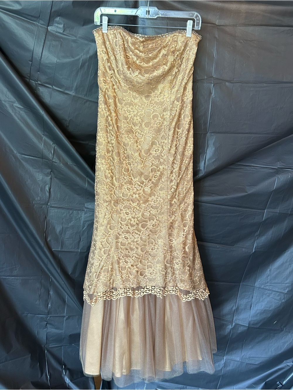 Strapless Lace Mermaid Dress in Tan/Gold